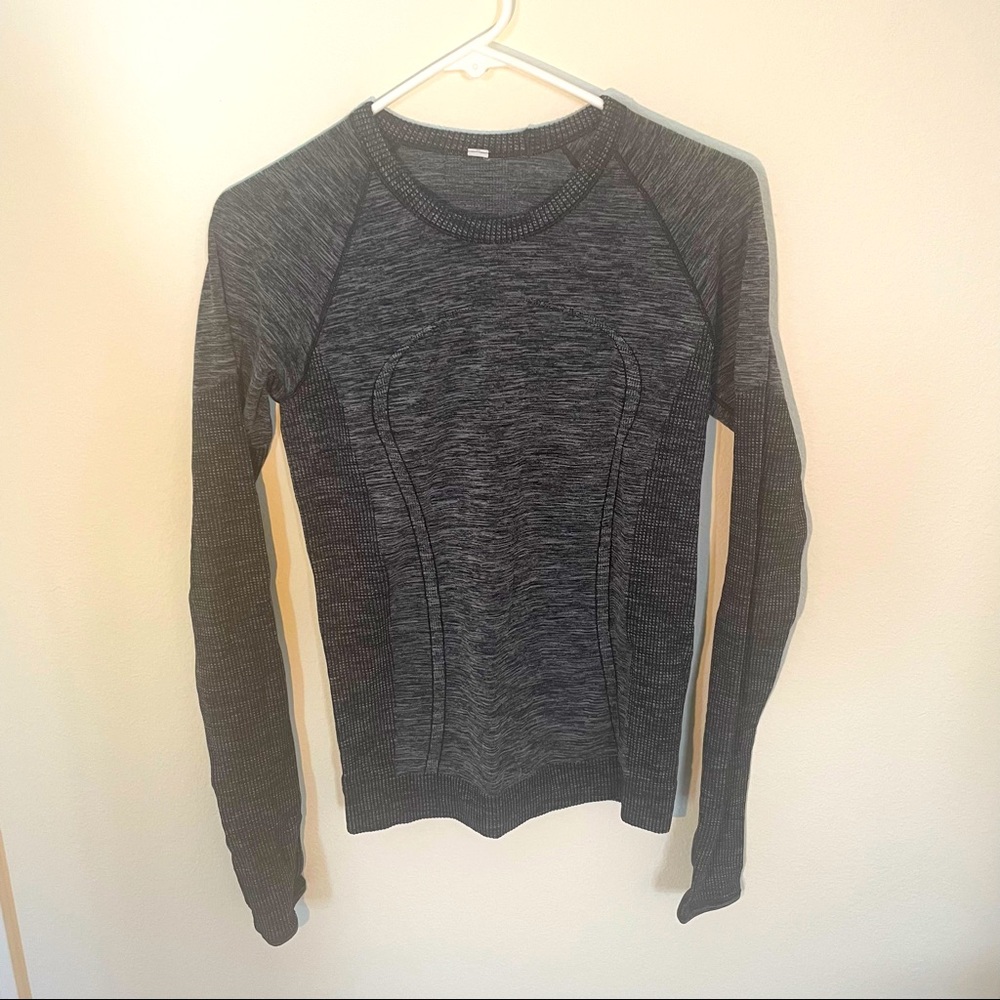 Lululemon Swiftly tech long sleeve